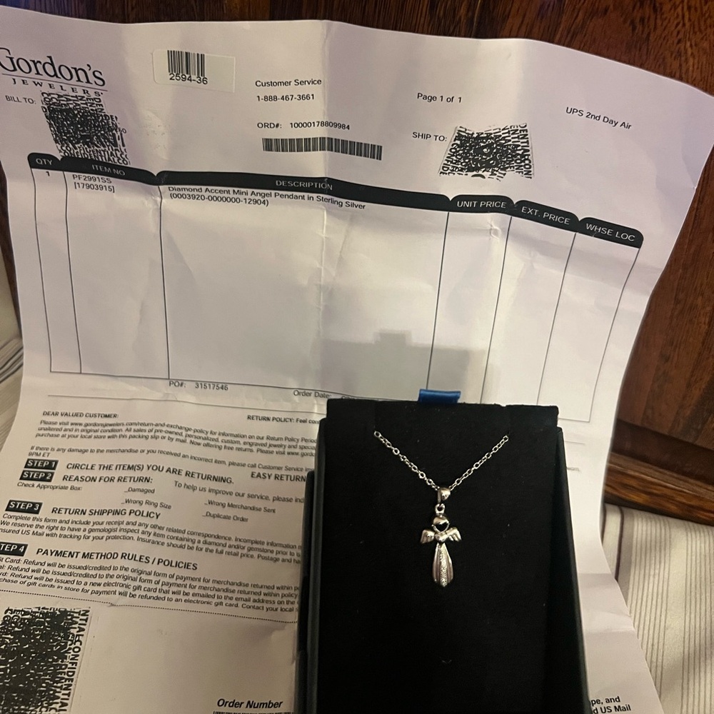 Gordon’s Jewelers’ Diamond Accent, Sterling Silver Angel Pendant, Excellent cond